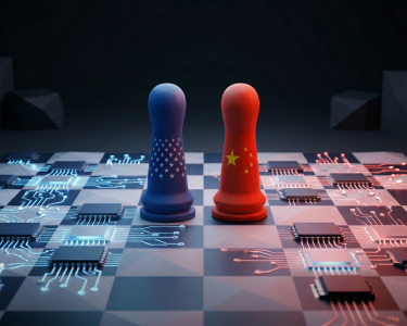 Ilustrasi 3D konseptual bidak catur Amerika Serikat dan China yang saling berhadapan di atas papan sirkuit elektronik dan mikrocip, melambangkan persaingan teknologi dan perang semikonduktor global.